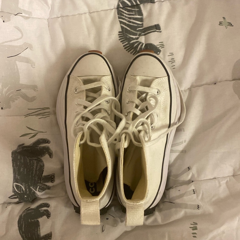 Converse run star high top size 7